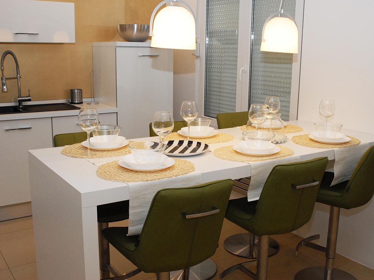 Apartment Klara II Pola Esterno foto
