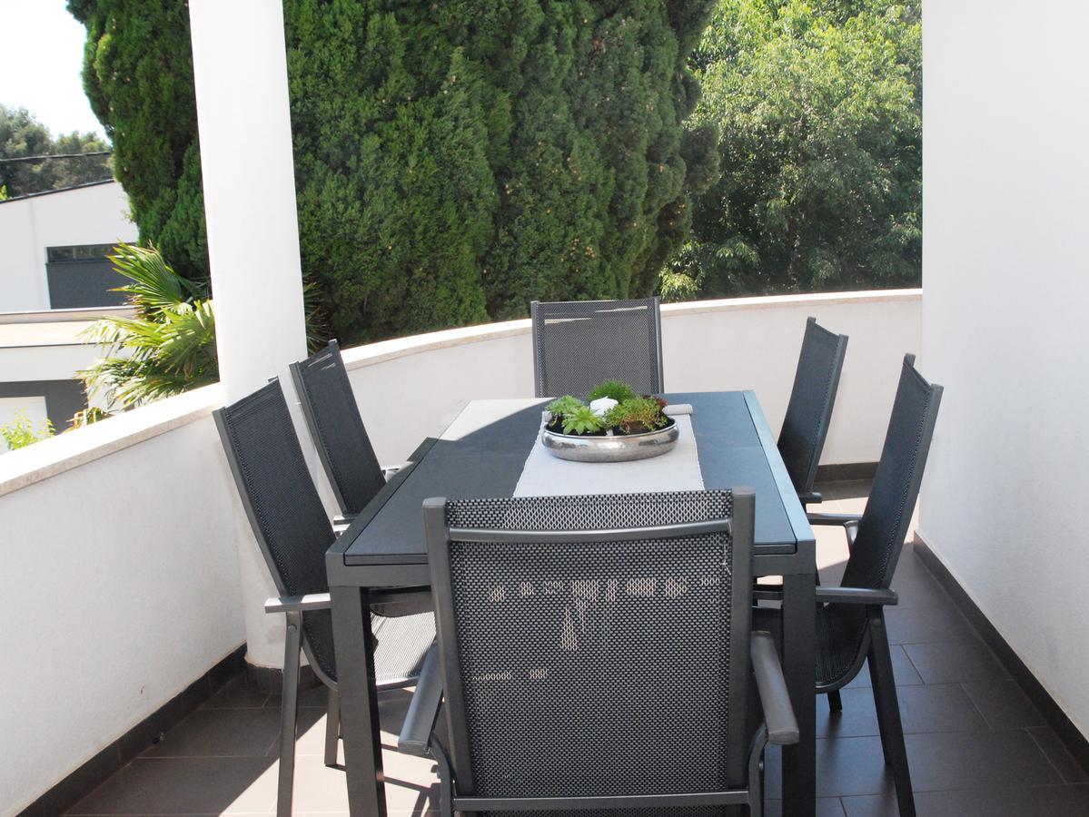 Apartment Klara II Pola Esterno foto